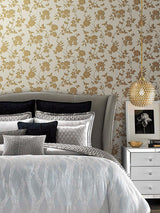 Wallpaper Flutter Vine Wallpaper // White & Gold 