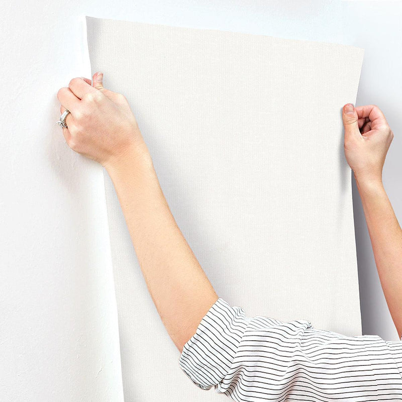 Wallpaper Gossamer Woven Wallpaper // White 