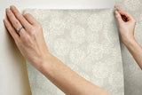 Wallpaper Grandeur Wallpaper // Silver 