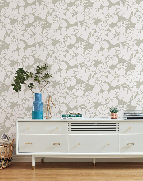 Wallpaper Hibiscus Arboretum Wallpaper // Cream 