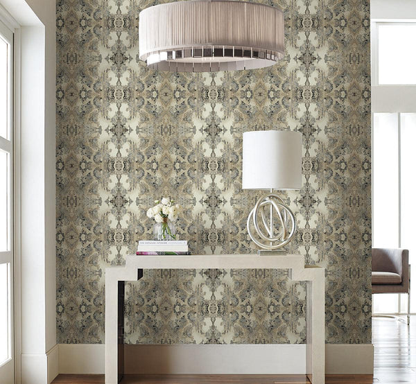 Wallpaper Inner Beauty Peel & Stick Wallpaper // Ivory 