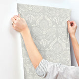 Wallpaper Laurel Damask Wallpaper // Grey 
