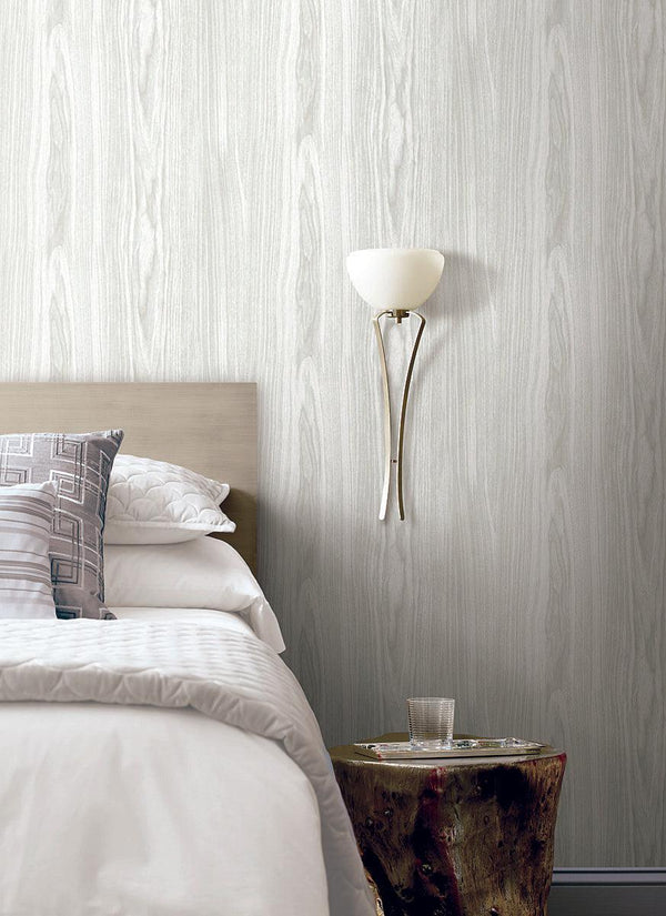 Wallpaper Linden Peel & Stick Wallpaper // White 