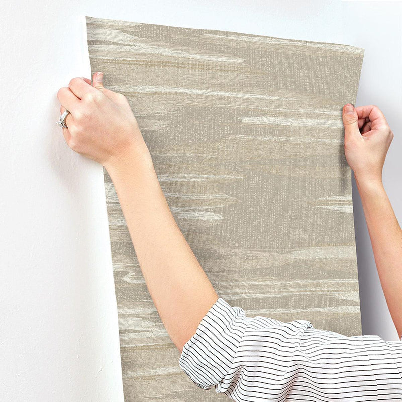 Wallpaper Nimbus Wallpaper // Taupe 