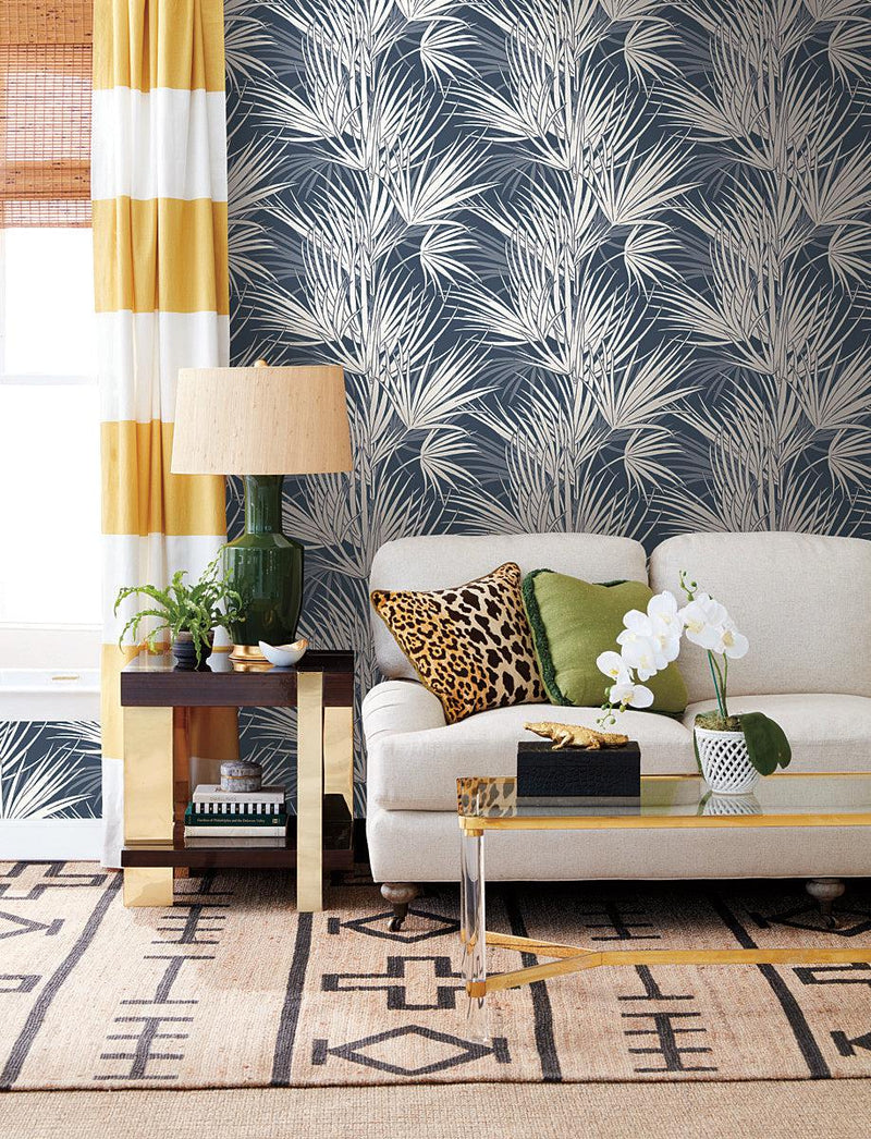 Wallpaper Palmetto Wallpaper // Navy & White 