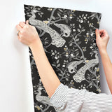 Wallpaper Plume Wallpaper // Black & Gold 