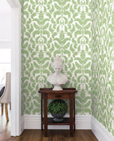 Wallpaper Royal Fern Damask Wallpaper // Green 