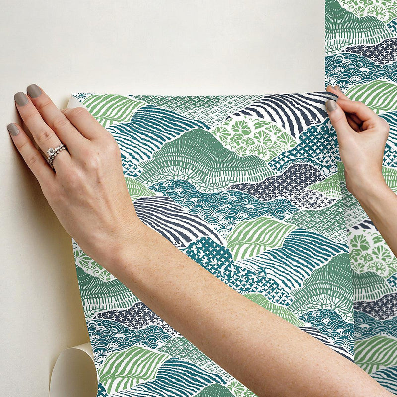Wallpaper Shangri-La Peel & Stick Wallpaper // Palm Green 