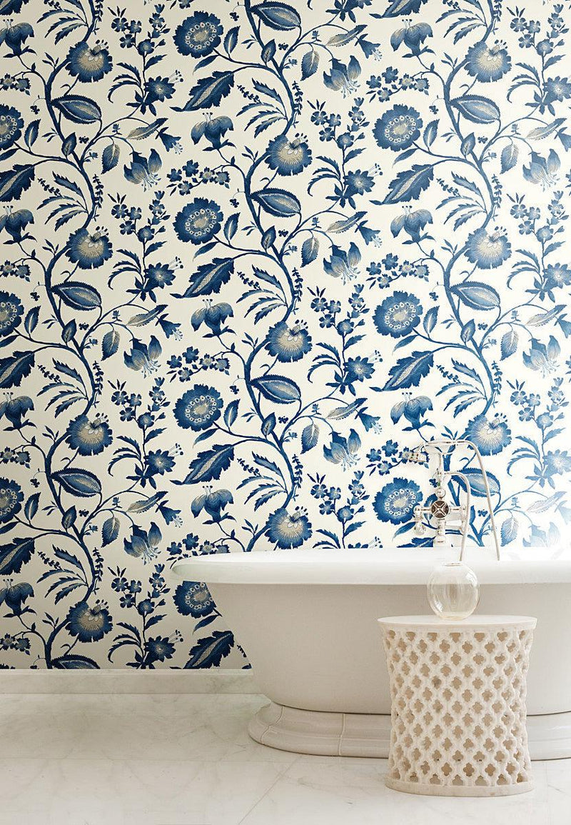 Wallpaper Watercolor Jacobean Wallpaper // Blue & White 