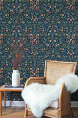 Wallpaper Wildwood Wallpaper // Navy 