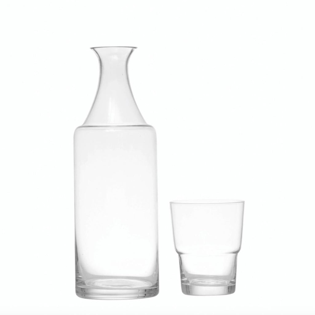 Carafe Juice Jar Beverage Decanter, Clear Acrylic Wine / Juice Decanter  with Lid, 20 oz.